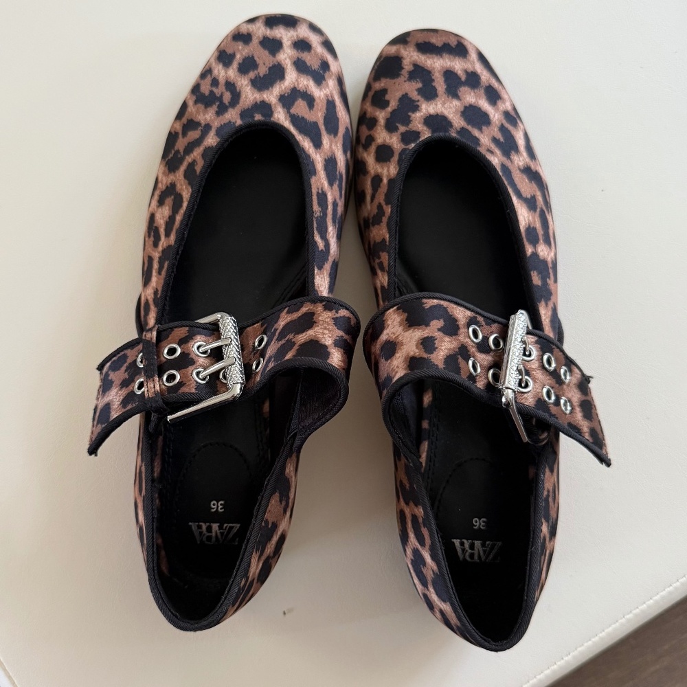 Zara leopard flats